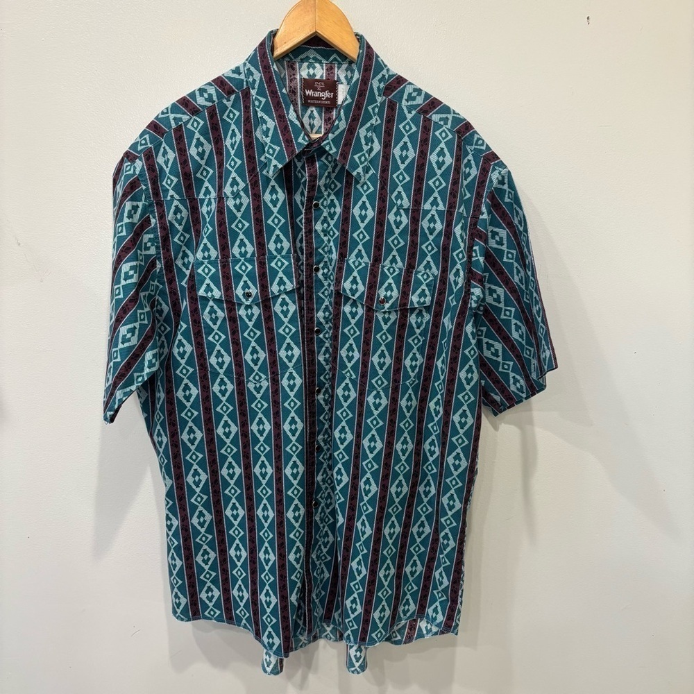Wrangler Vintage Aztec Western Pearl Snap Classic Short Sleeve Shirt  Men’s XL